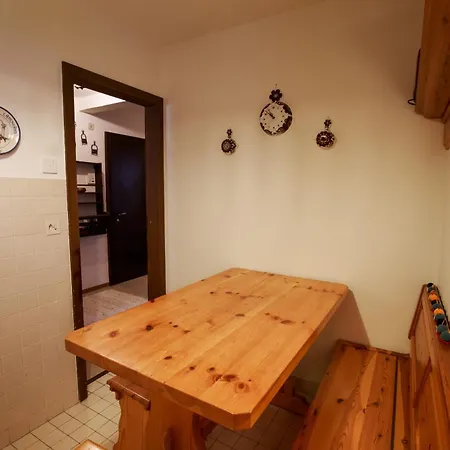 Chesa Cuntainta B 4pax - Sankt Moritz