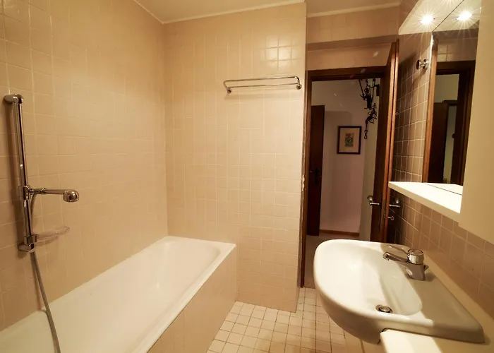 Chesa Cuntainta B 4pax - Appartement